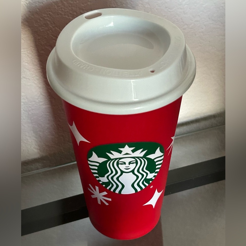 ❤️Starbucks 2022 "25th Anniversary" Red Cup❤️